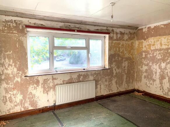 Ash Grove, Silverdale, Newcastle, ST5 6JX  photo 5