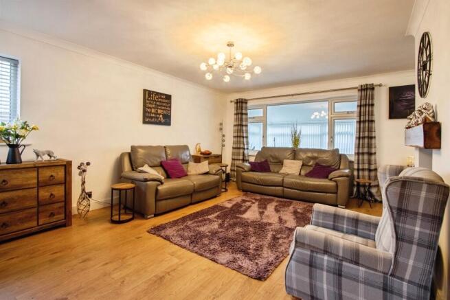 3 bed Detached Bungalow for sale Image 8