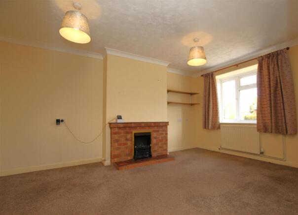 Anglian Way, Market Rasen photo 4