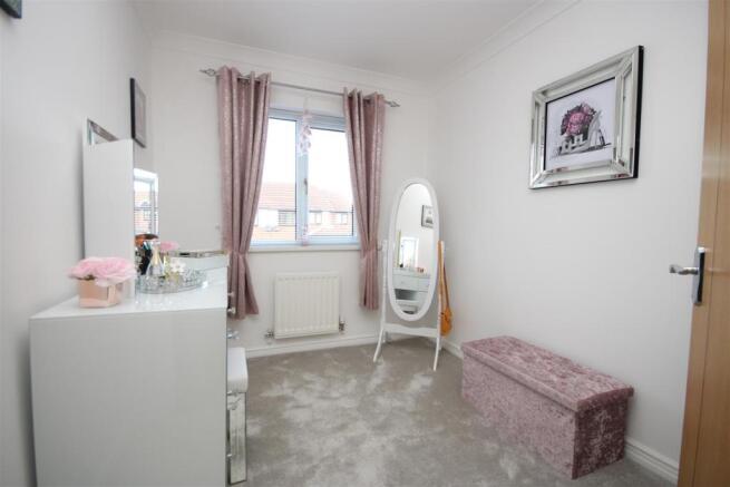 Bedroom 4 (Front)