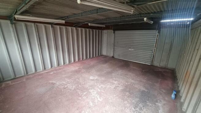 Garage.jpg