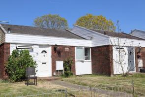 207, Mayfield Road, Farnborough GU14 8UB