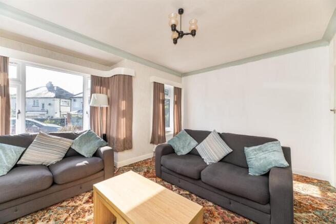 3 bed Semi-Detached for sale Image 7