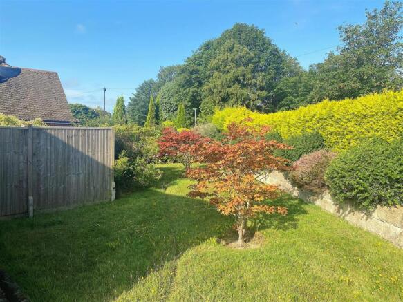 14 Ravens Close - Front Garden1.jpg