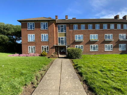 Kent Road, Halesowen, B62 8PF