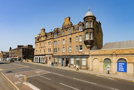Earlston Place, Edinburgh, EH7