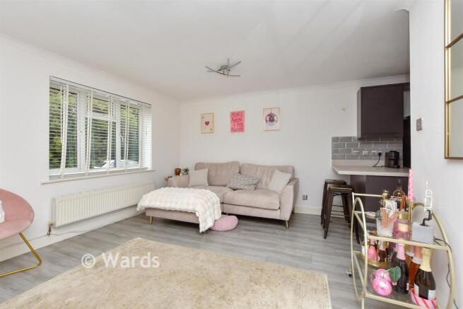 Kitchen/ Living Area