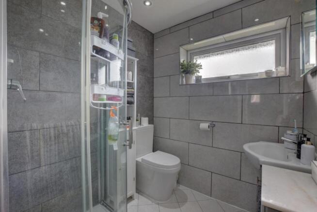 Bath 1.jpg