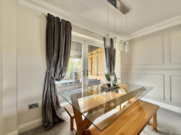 2 bed Semi-Detached for sale Image 5