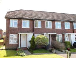 42, Waterside, East Grinstead RH19 3XS