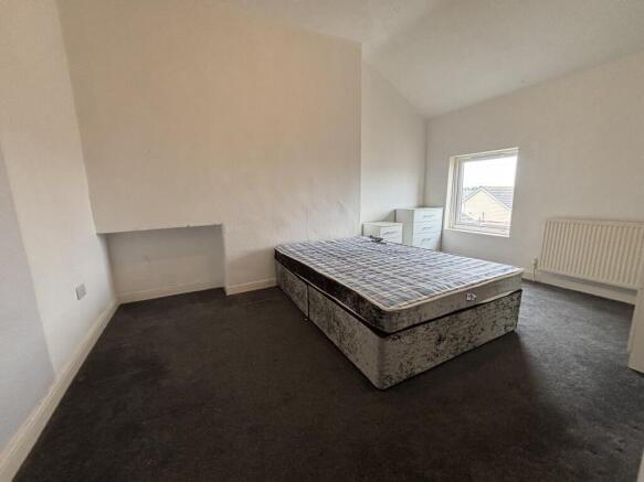 8 bed Terraced for sale Image 7