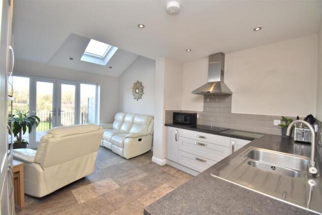 Living Kitchen/Dining/Family Room