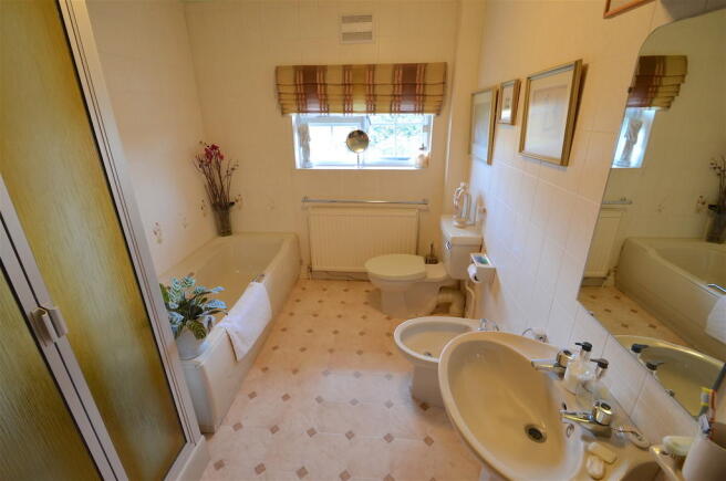 Ensuite Bathroom