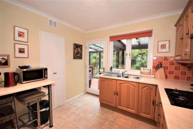 KITCHENN.JPG