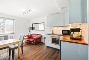 Flat 96, Stanway Court, Geffrye Estate, Hackney, London N1 6RU