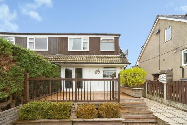 3 bed Semi-Detached for sale Image 11