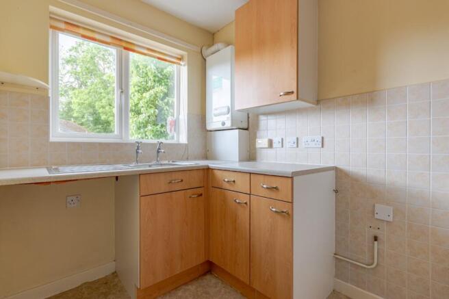 2 bed Terraced for sale Image 4