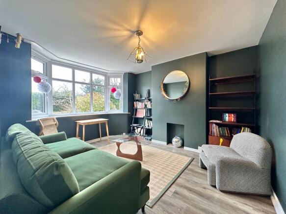Clarendon Road, Sale, Greater Manchester, M33 photo 4