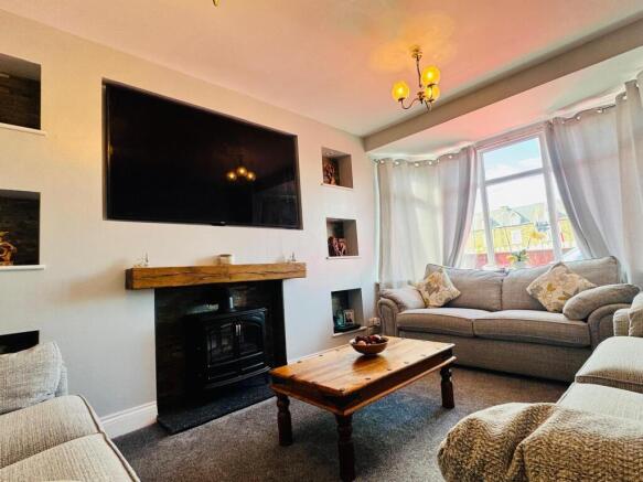 3 bed Detached for sale Image 6