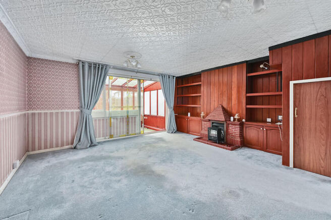 5 Chestnut Close ...