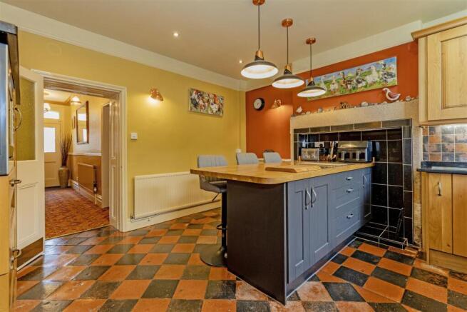 Kitchen-1.jpg