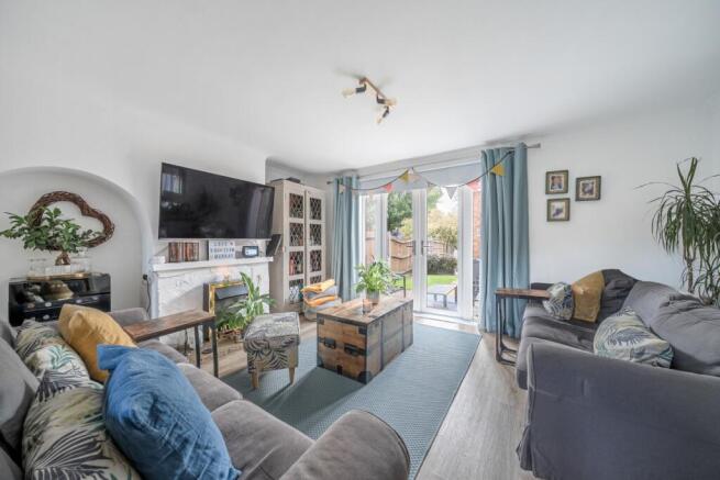 1356040-7-68d2814...