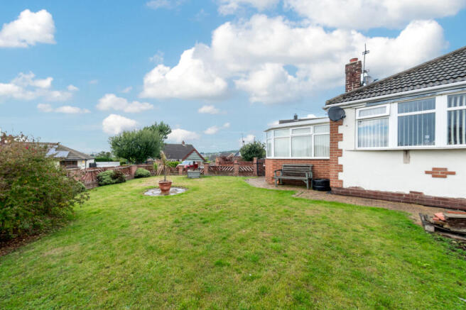 2 bed Detached Bungalow for sale Image 3