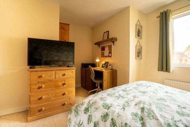 Bedroom 1 (Double)