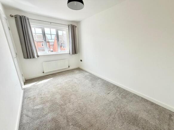 3 bed Detached for sale Image 11