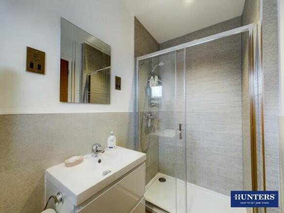 Master En-Suite