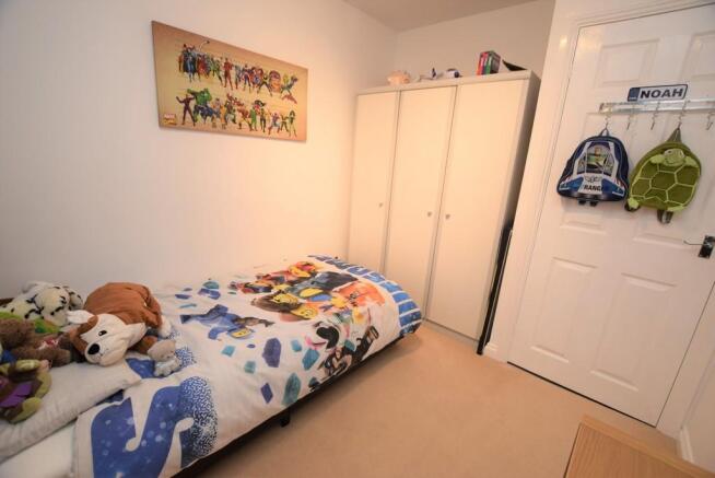 Photo 33