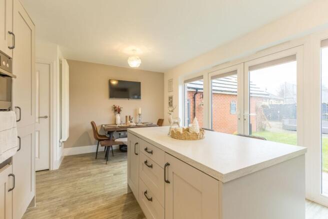 Dining Kitchen
