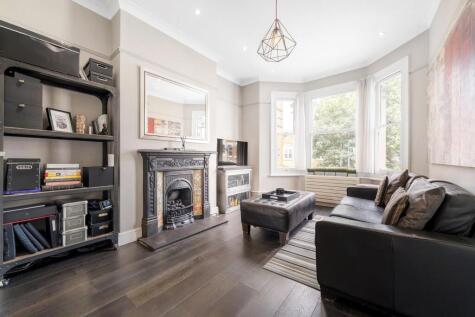 Tremadoc Road, SW4