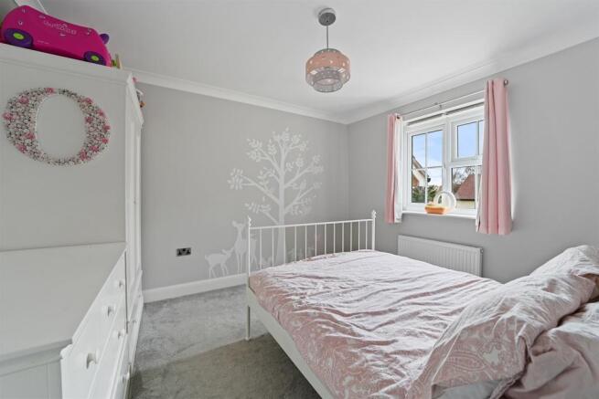 Bedroom+