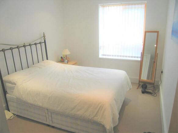 Trinity Gate D15 - bedroom.jpg