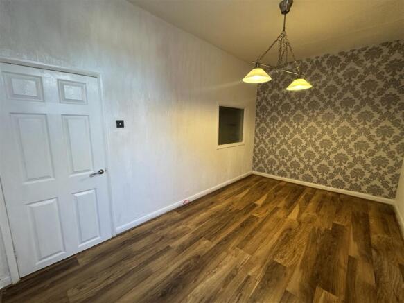 3 bed Terraced for sale Image 6