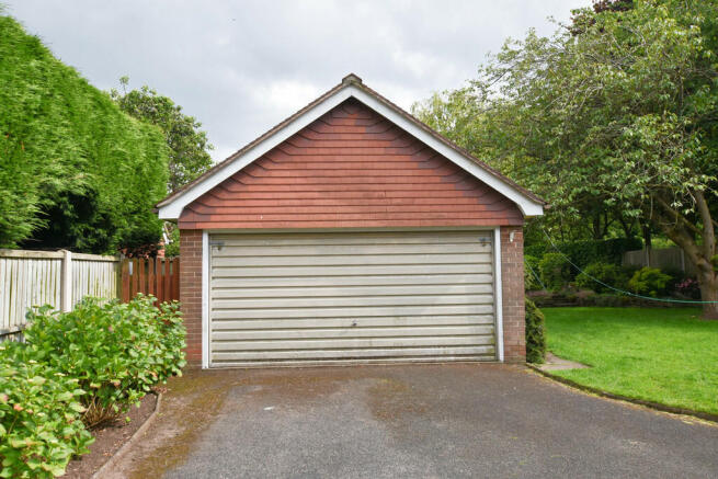 Double Garage