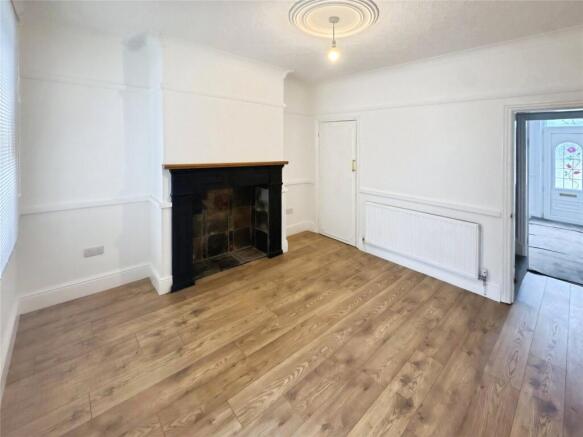 3 bed Terraced to rent Image 4