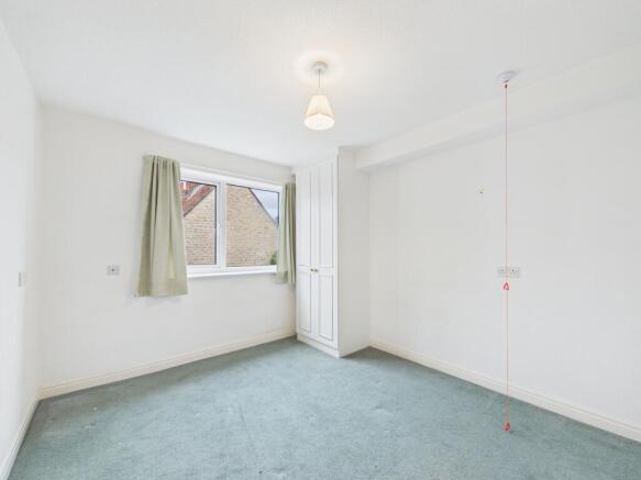 1 bed Flat for sale Image 8