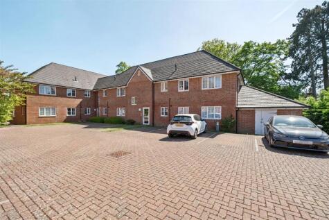 St. Mawes Close, Croxley Green, Rickmansworth