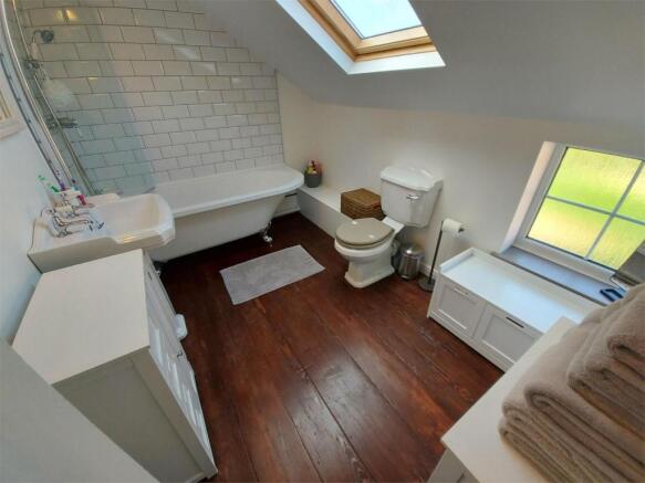 Photo 12
