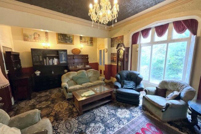 2 bed Apartment for sale Image 7