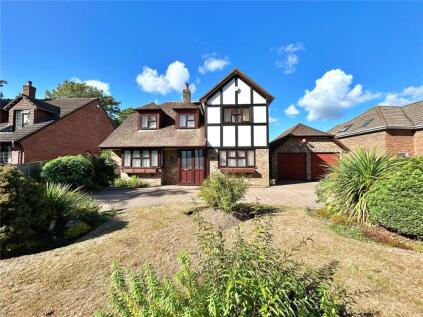 Smugglers Lane North, Highcliffe, Christchurch, Dorset, BH23