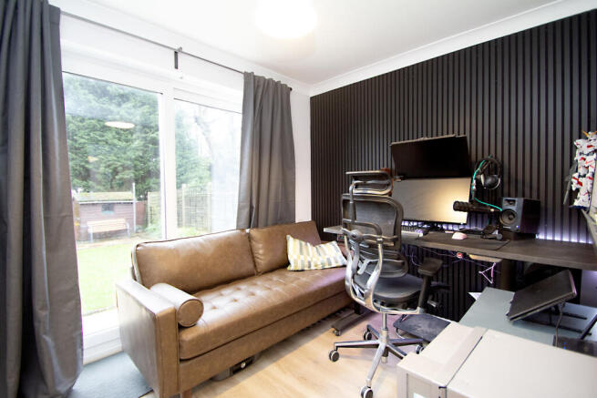 Baxter Close, Coventry photo 4