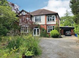 200, Buxton Road, High Lane, Stockport SK12 2LH