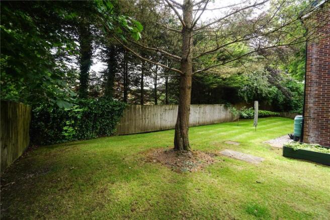 Charnley Grange, Lostock, Bolton, BL6 photo 4