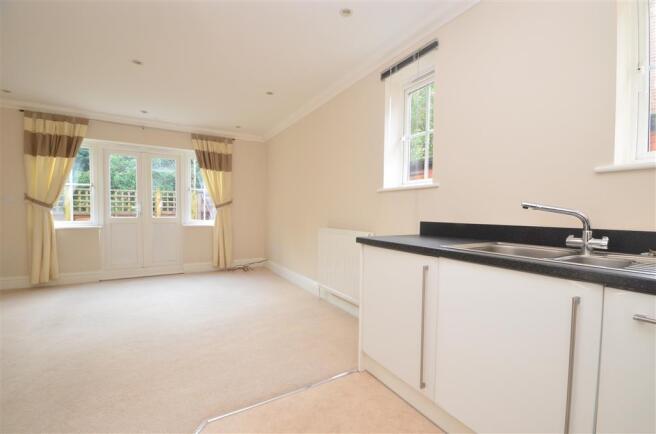 Lounge / Kitchen