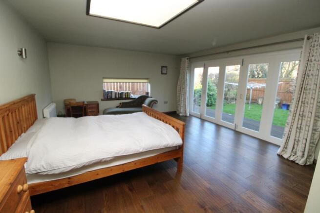 GROUND FLOOR BEDROOM