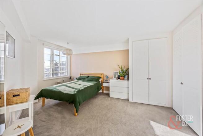 Furze Hill, Furze Croft 122-001.JPG