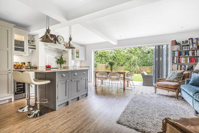 Kitchen/Dining Room